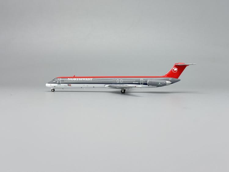Phoenix Northwest McDonnell Douglas MD-82 N314RC 1/400 Aircraft Scale Model