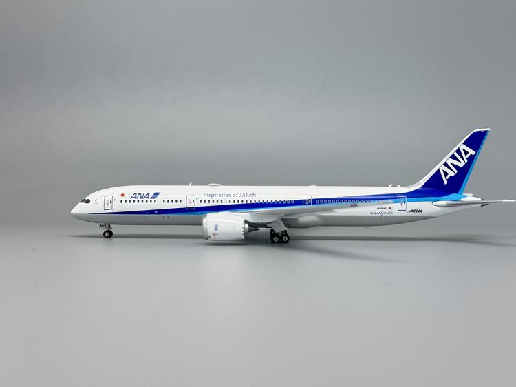 Phoenix ANA 全日空 B787-9 JA922A 1/400 Phoenix ANA Boeing B787-9 JA922A 1/400 Aircraft Scale Model