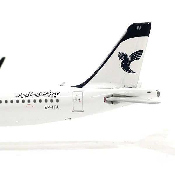 Phoenix Iran Air Airbus A321 EP-IFA 1/400 Scale