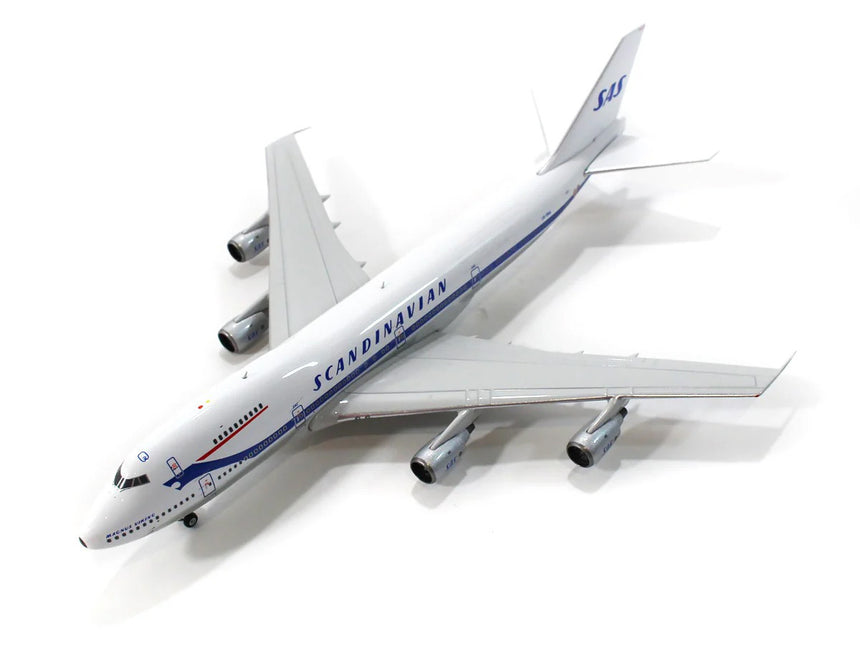Phoenix SAS Boeing 747-200 LN-RNA 1/400 Scale