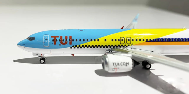 Phoenix TUI Boeing 737 Max8 D-AMAH 1/400 Aircraft Scale Model