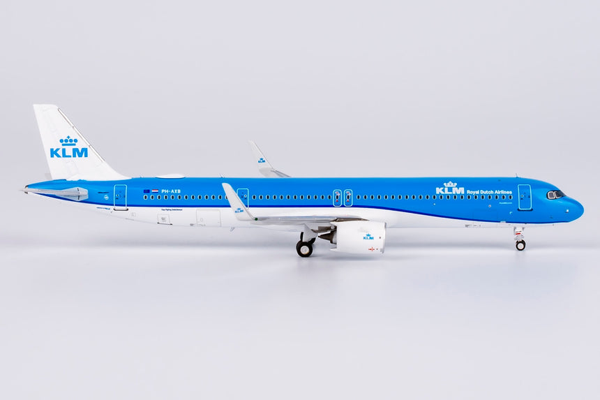 NG Models KLM Royal Dutch Airlines "Braamvlinder / Peach Blossom" Airbus A321neo PH-AXB 1/400 Scale