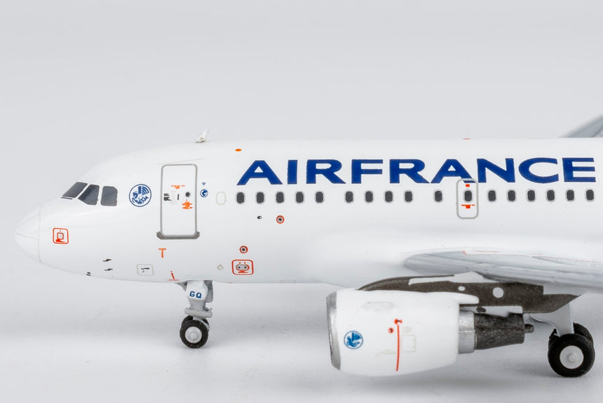 NG Models Air France Airbus A318-100 F-GUGQ (revised modern livery) 1/400 Aircraft Scale Model