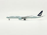 Phoenix Cathay Pacific Boeing B777-300ER B-KPO 1/400 Aircraft Scale Model