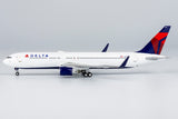 NG Models Delta Air Lines Boeing 767-300ER/w N174DN with PW4000 engines 1/400 17001