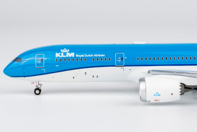 NG Models KLM Royal Dutch Airlines Boeing B787-9 Dreamliner PH-BHA revised colors; named "Carnation / Anjer" 1/400 Aircraft Scale Model