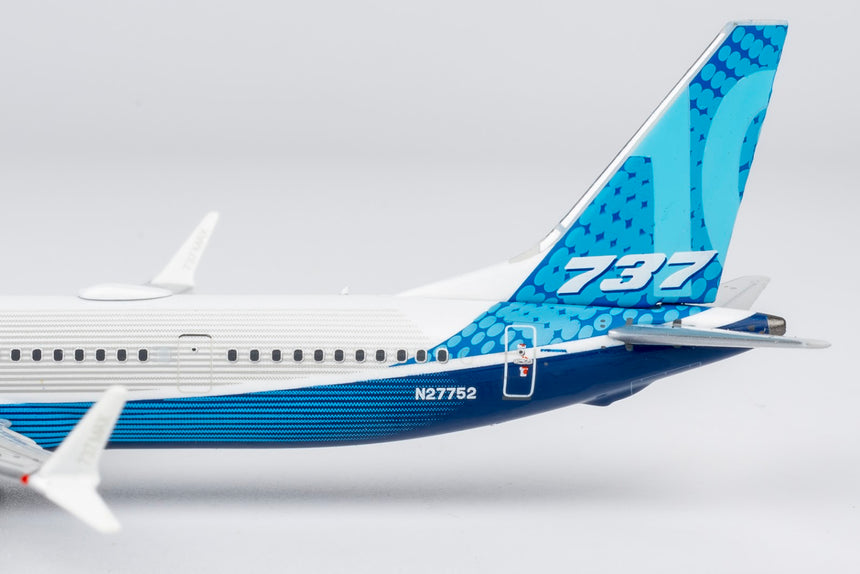 NG Models Boeing 737 MAX 10 N27752 1/400