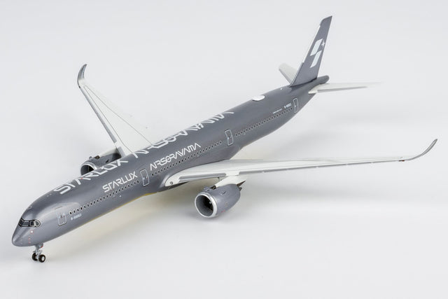 NG Models Starlux Airlines Airbus A350-1000 B-58553 (Airsorayama Silver) 1/400 Aircraft Scale Model