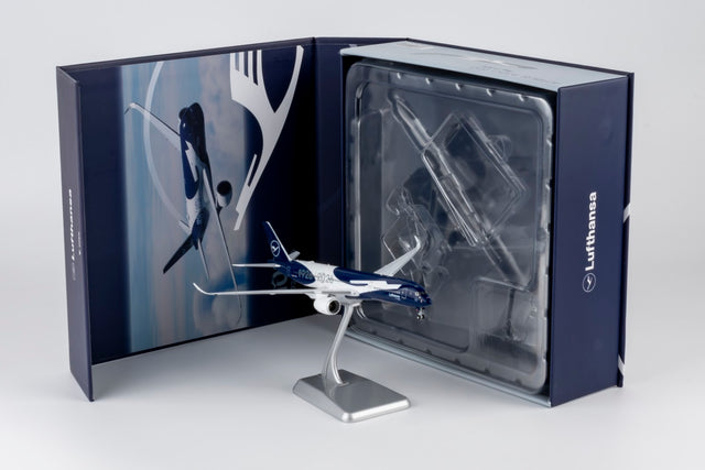 NG Models Lufthansa Airbus A350-900 D-AIXL (100 Years Anniversary) (ULTIMATE) 1/400 Aircraft Scale Model