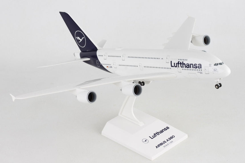 SkyMarks Lufthansa Airbus A380 1/200 Aircraft Scale Model