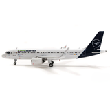 Phoenix Lufthansa Airbus A320Neo Lovehansa D-AINY 1/400 Aircraft Scale Model