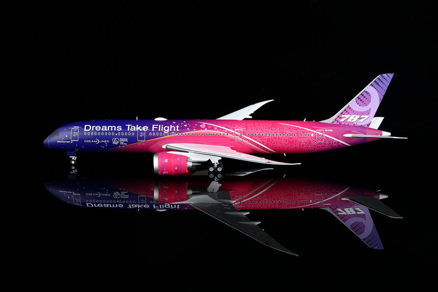 SQ Wings Boeing Company "Dreams Take Flight" Boeing B787-9 N1015B 1/200 Aircraft Scale Model