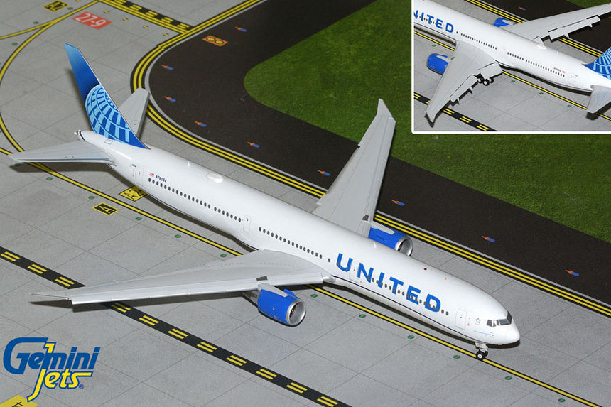 GeminiJets United Airlines Boeing B767-400ER N76064 Flaps Down 1/200
