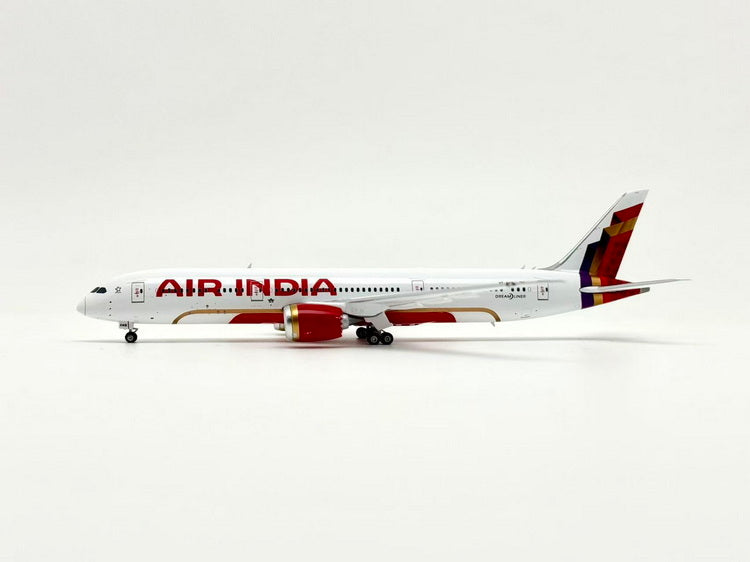 Phoenix Air India Boeing B787-9 VT-AWB 1/400 Aircraft Scale Model