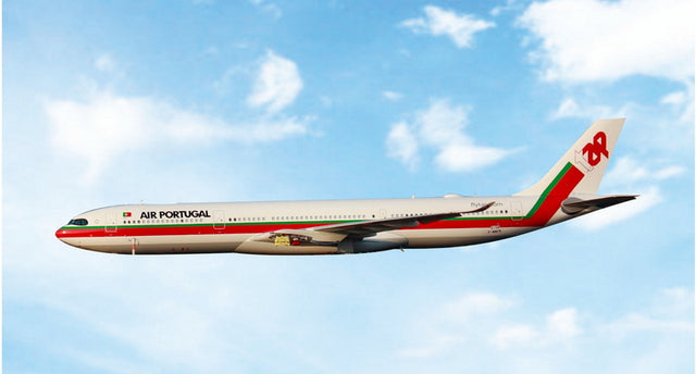 Phoenix TAP Air Portugal Airbus A330-900neo CS-TUT Retro 1/400 Aircraft Scale Model