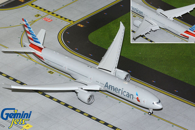 GeminiJets American Airlines Boeing B777-300ER N722AN Flaps/Slats Extended 1/200 Aircraft Scale Model