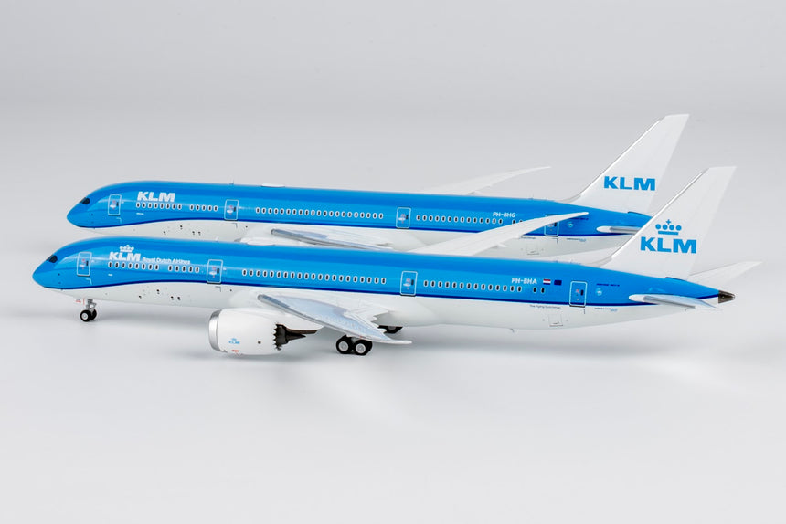 NG Models KLM Royal Dutch Airlines Boeing B787-9 Dreamliner PH-BHA revised colors; named "Carnation / Anjer" 1/400 Aircraft Scale Model