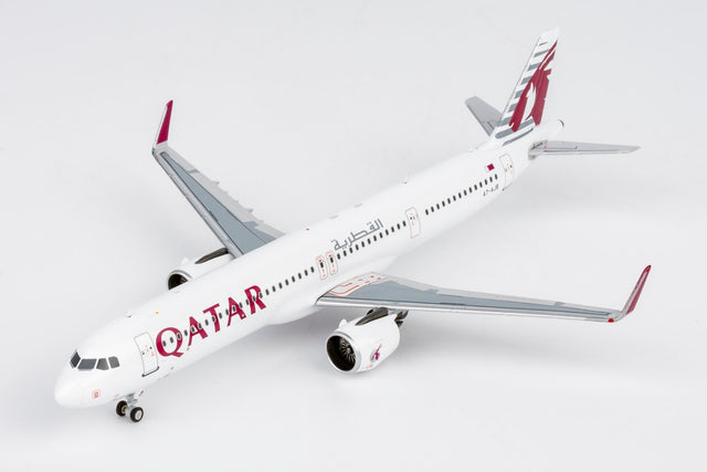 NG Models Qatar Airways Airbus A321neo A7-AJB Qatar's first neo 1/400 Aircraft Scale Model
