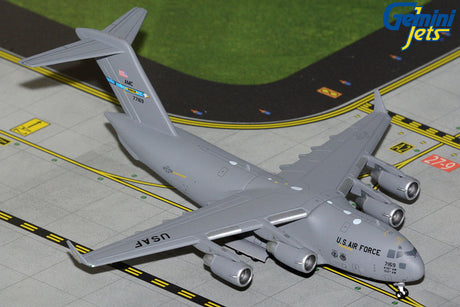 GeminiJets USAF Boeing C-17 Globemaster III 07-7169 Dover Air Force Base 1/400 Aircraft Scale Model