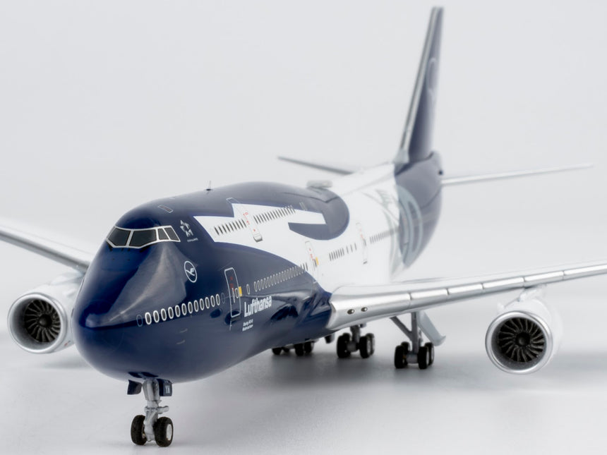 NG Models Lufthansa Boeing B747-8i D-ABYN 100 Years Anniversary; (Ultimate) 1/400 Aircraft Scale Model