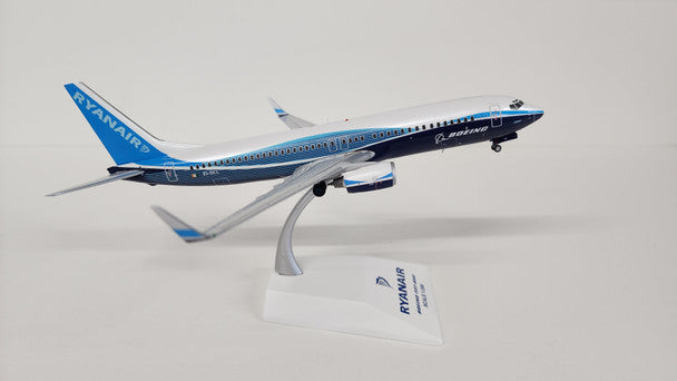 JC Wings Ryanair Boeing 737-800 (EI-DCL) 1/200 Aircraft Scale Model
