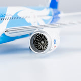 NG Models China Southern Airlines "equipped with Rolls-Royce engines" Boeing 787-8 Dreamliner B-2725 1/400 Scale