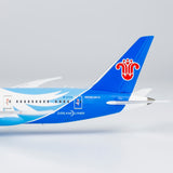NG Models China Southern Airlines "equipped with Rolls-Royce engines" Boeing 787-8 Dreamliner B-2725 1/400 Scale
