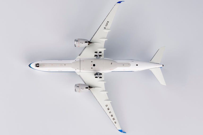 NG Models China Southern Airlines Airbus A350-900 B-32FR 1/400 Scale