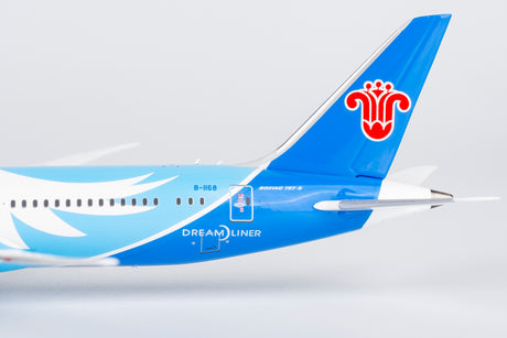 NG Models China Southern Airlines the 787th 787 ever delivered Boeing 787-9 Dreamliner B-1168 1/400 Scale