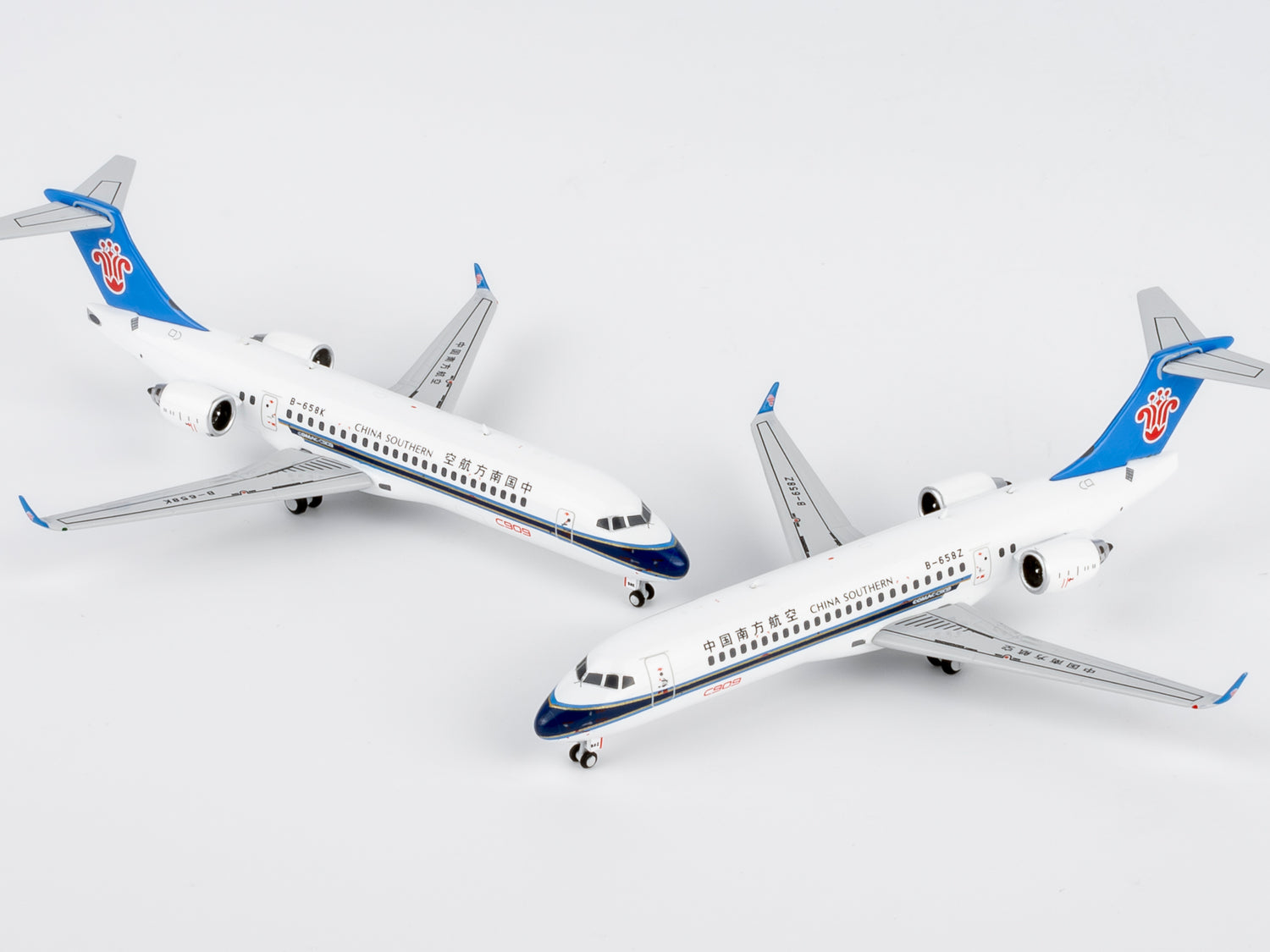 NG Models China Southern Airlines COMAC C909 B-658K 1/400 Aircraft Scale Model