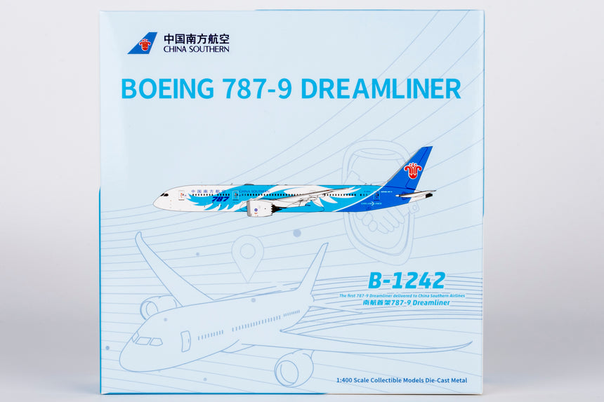 NG Models China Southern Airlines the 1st 787-9 introduced by CZ Boeing 787-9 Dreamliner B-1242 1/400 Aircraft Scale Model