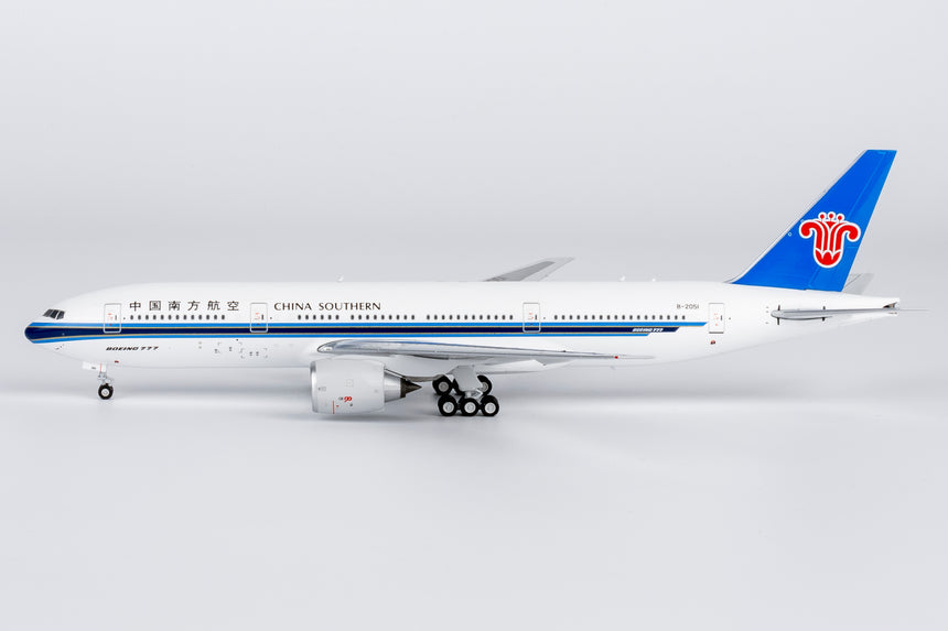 NG Models China Southern Airlines the 1st Boeing 777 introduced in Mainland, China Boeing 777-200 B-2051 1/400 Scale