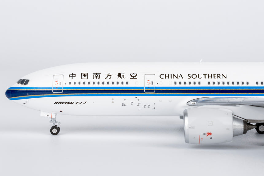 NG Models China Southern Airlines the 1st Boeing 777 introduced in Mainland, China Boeing 777-200 B-2051 1/400 Scale