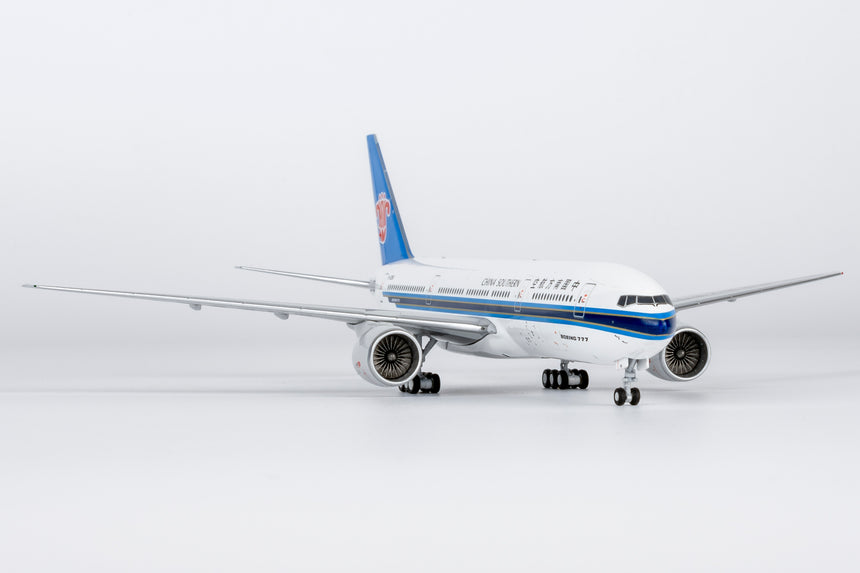 NG Models China Southern Airlines the 1st Boeing 777 introduced in Mainland, China Boeing 777-200 B-2051 1/400 Scale