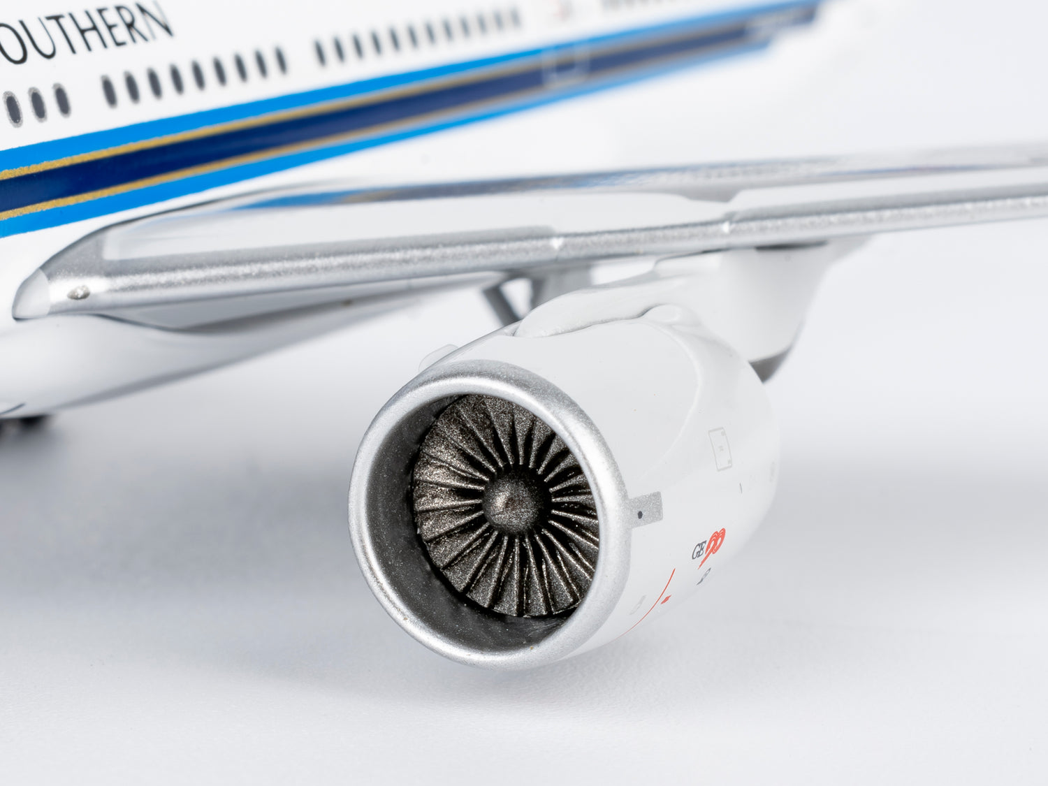 NG Models China Southern Airlines ETOPS - 越太平洋延程飞行 Boeing 777-200ER B-2056 1/400 Aircraft Scale Model