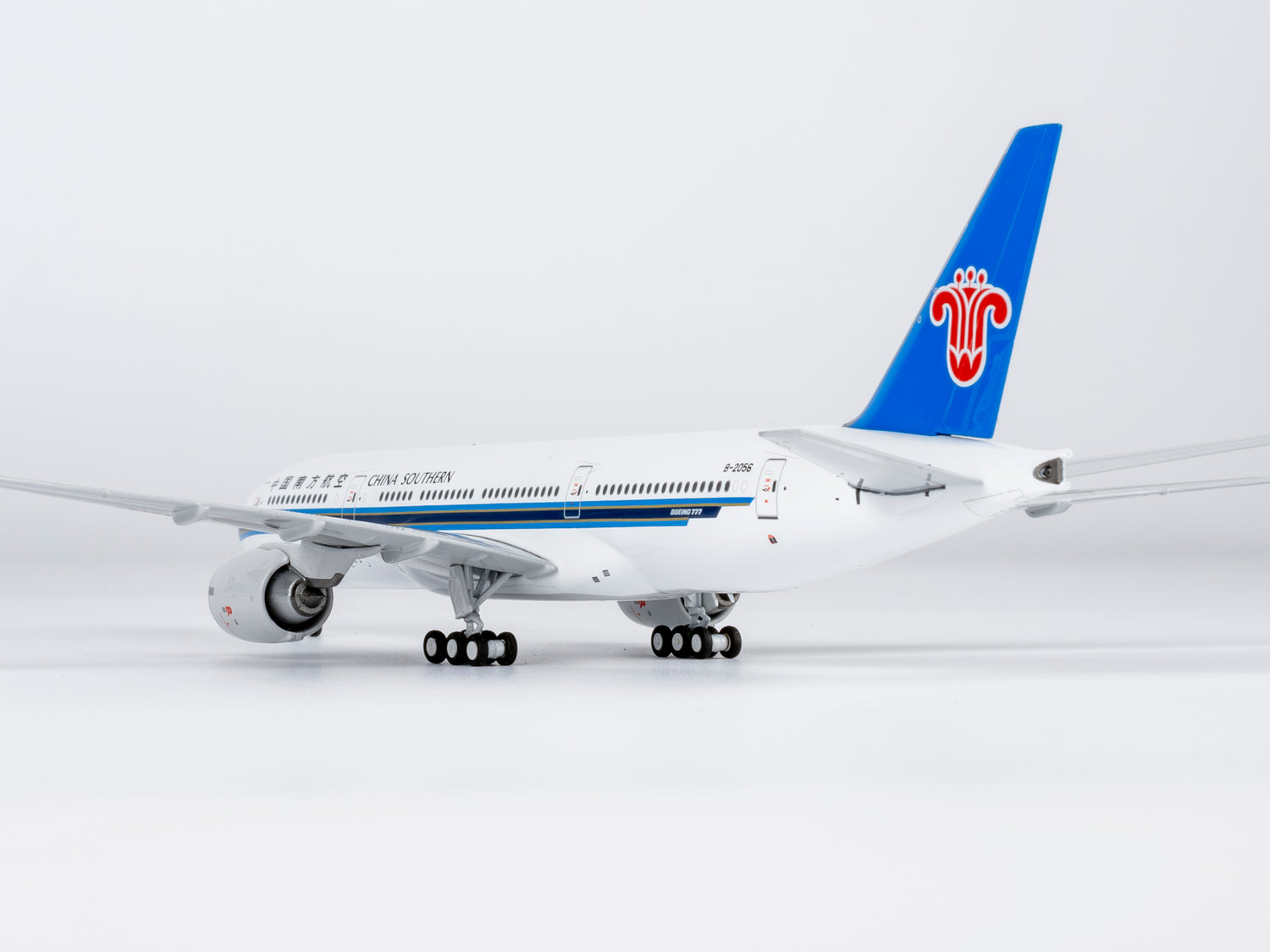 NG Models China Southern Airlines ETOPS - 越太平洋延程飞行 Boeing 777-200ER B-2056 1/400 Aircraft Scale Model