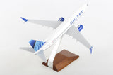 SkyMarks United Boeing 737-800 W/Wood Stand 2019 New Livery 1/130 Scale