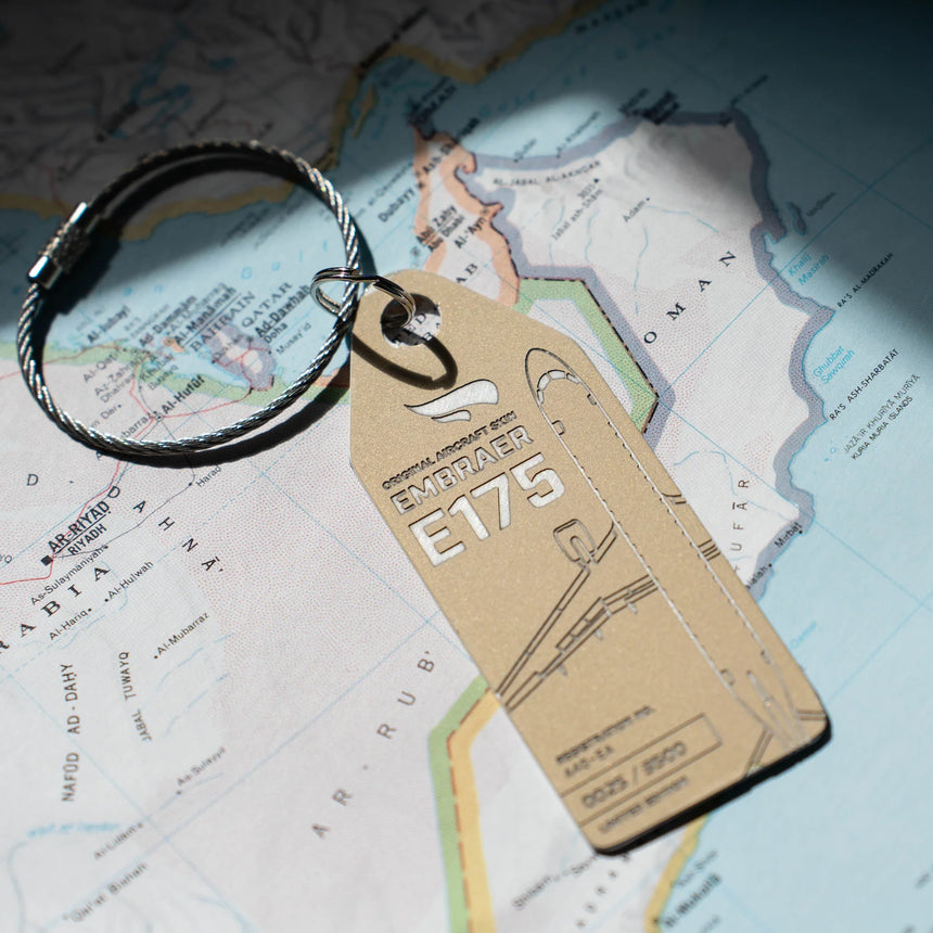 AviationTag Oman Air Embraer E175 - A4O-EA Gold