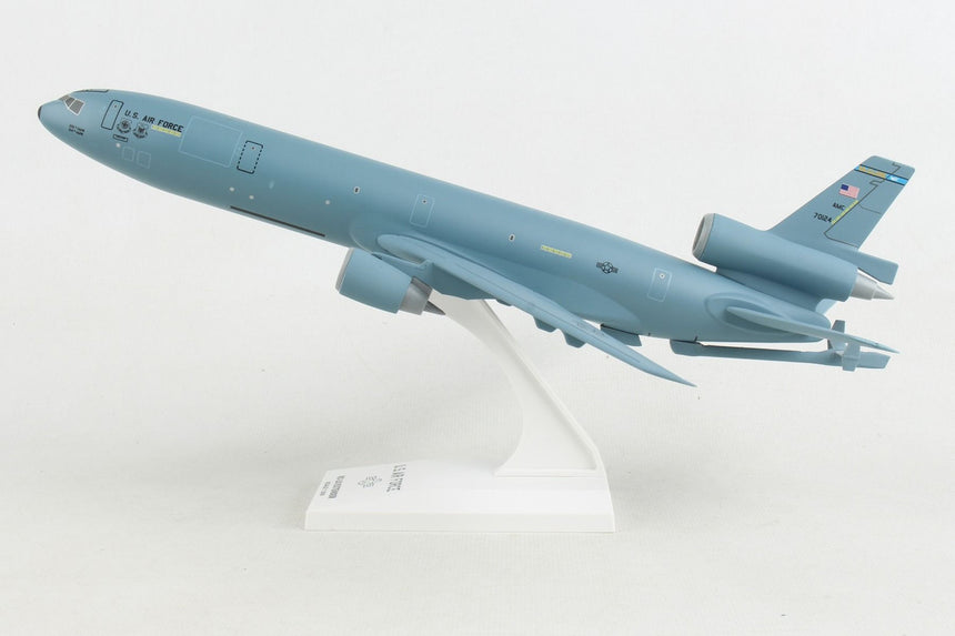 SkyMarks Kc-10 Usaf Mcguire AFB New Livery 1/200 Scale