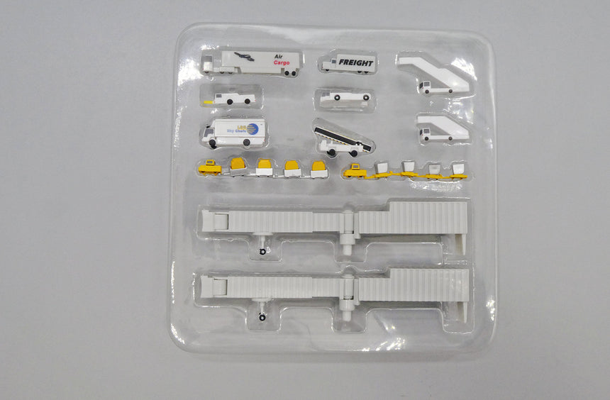 JC Wings Airport Accessories Pack of 20 Parts 1/400 Aircraft Scale Model