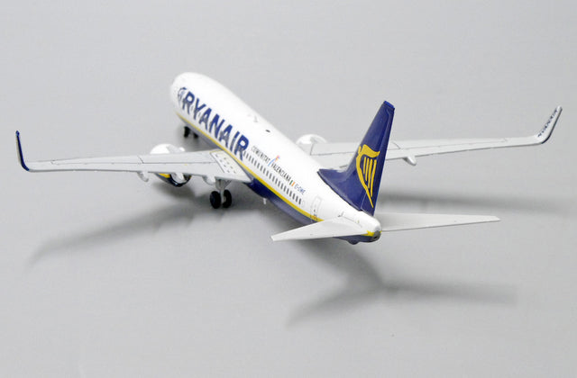 JC Wings Ryanair "Comunitat Valenciana" Boeing 737-800 EI-DWE Scale 1/400 Aircraft Scale Model