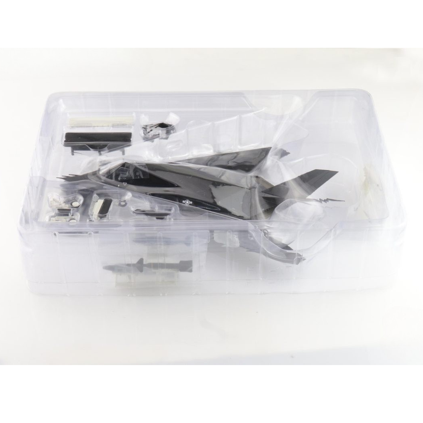 Hobby Master F-117A Nighthawk 84-0809, USAF, 2022 (with Extra 2 x B57 & B61 Bombs) 1/72 Aircraft Scale Model