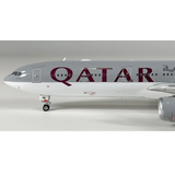 Phoenix Qatar Amini Flight Airbus A340-500 A7-HHH 1/400 Aircraft Scale Model