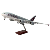 Qatar Airways Airbus A380-800 36.5cm Aircraft Model
