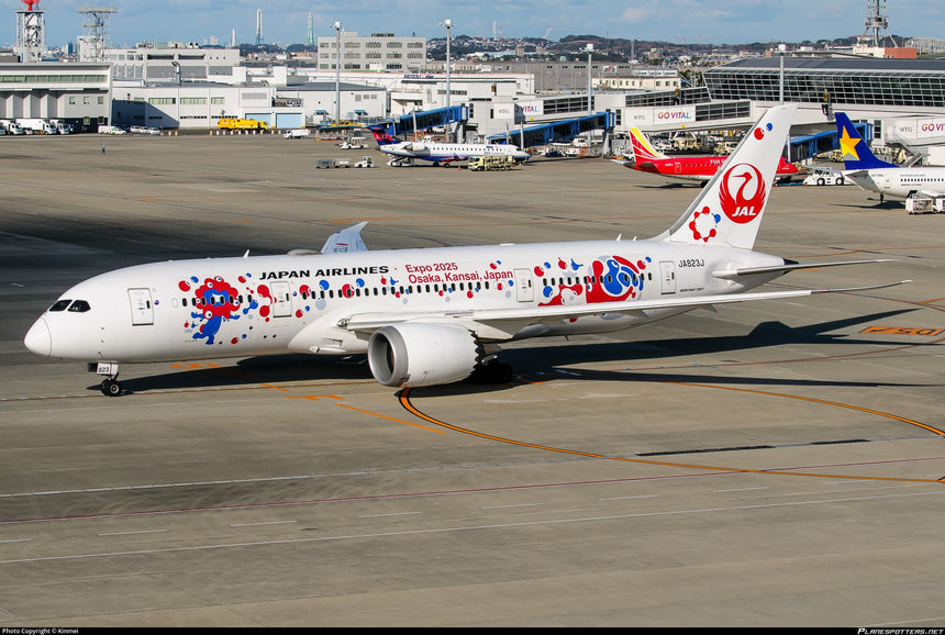 SQ Wings JAL "Expo 2025 Osaka" Boeing B787-8 JA823J 1/200 Aircraft Scale Model
