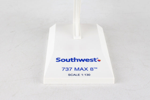 SkyMarks Southwest Airlines Boeing 737-Max8 W/Wifi Dome 1/130 Aircraft Scale Model