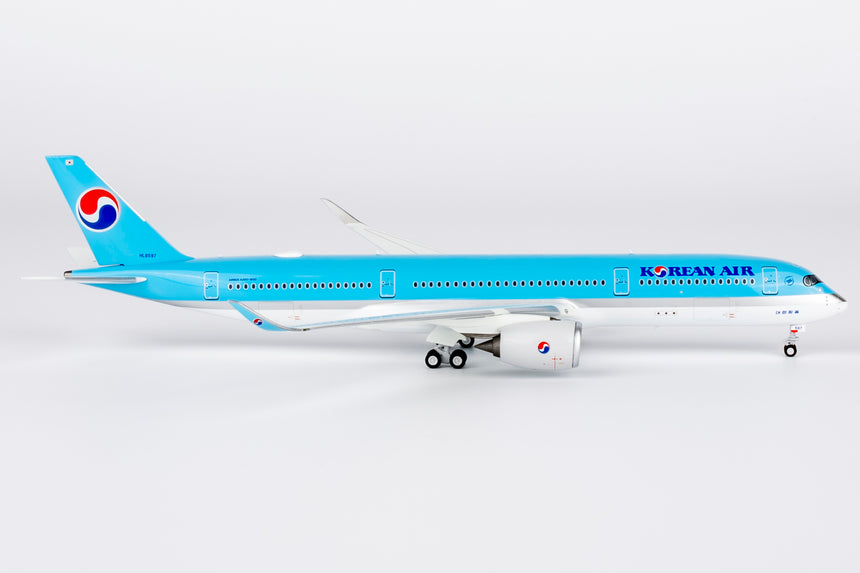 NG Models Korean Air Airbus A350-900 HL8597 1/400 Aircraft Scale Model