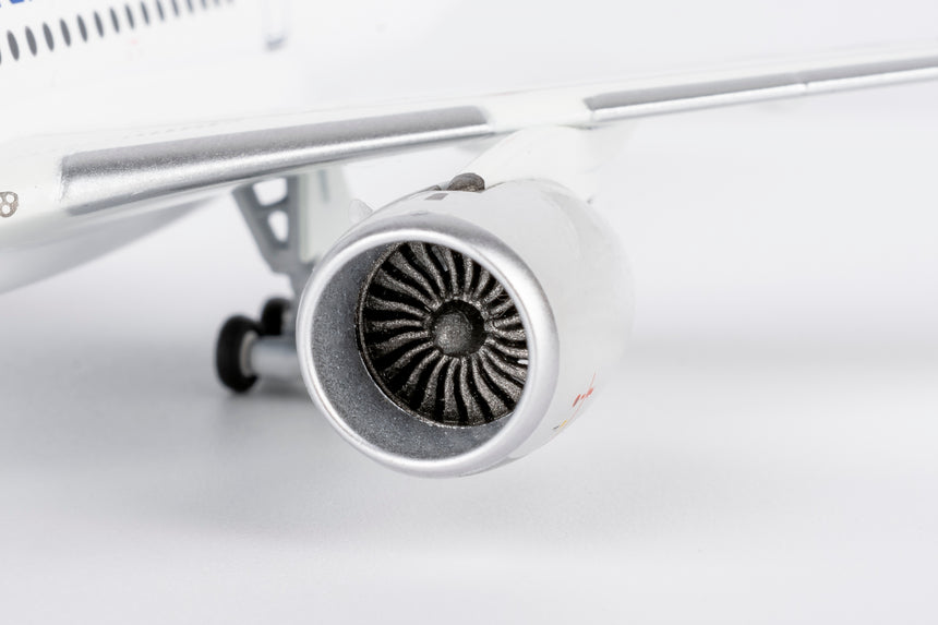 NG Models China Eastern Airlines Airbus A350-900 B-32FQ 1/400 Scale