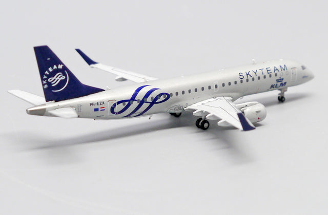 JC Wings KLM Cityhopper Embraer ERJ190 "Skyteam Livery" PH-EZX 1/400 Aircraft Scale Model