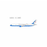 NG Models United States - US Air Force (USAF) equipped with PW2040 engines C-32A (757-200) 98-0001 1/200 Aircraft Scale Model